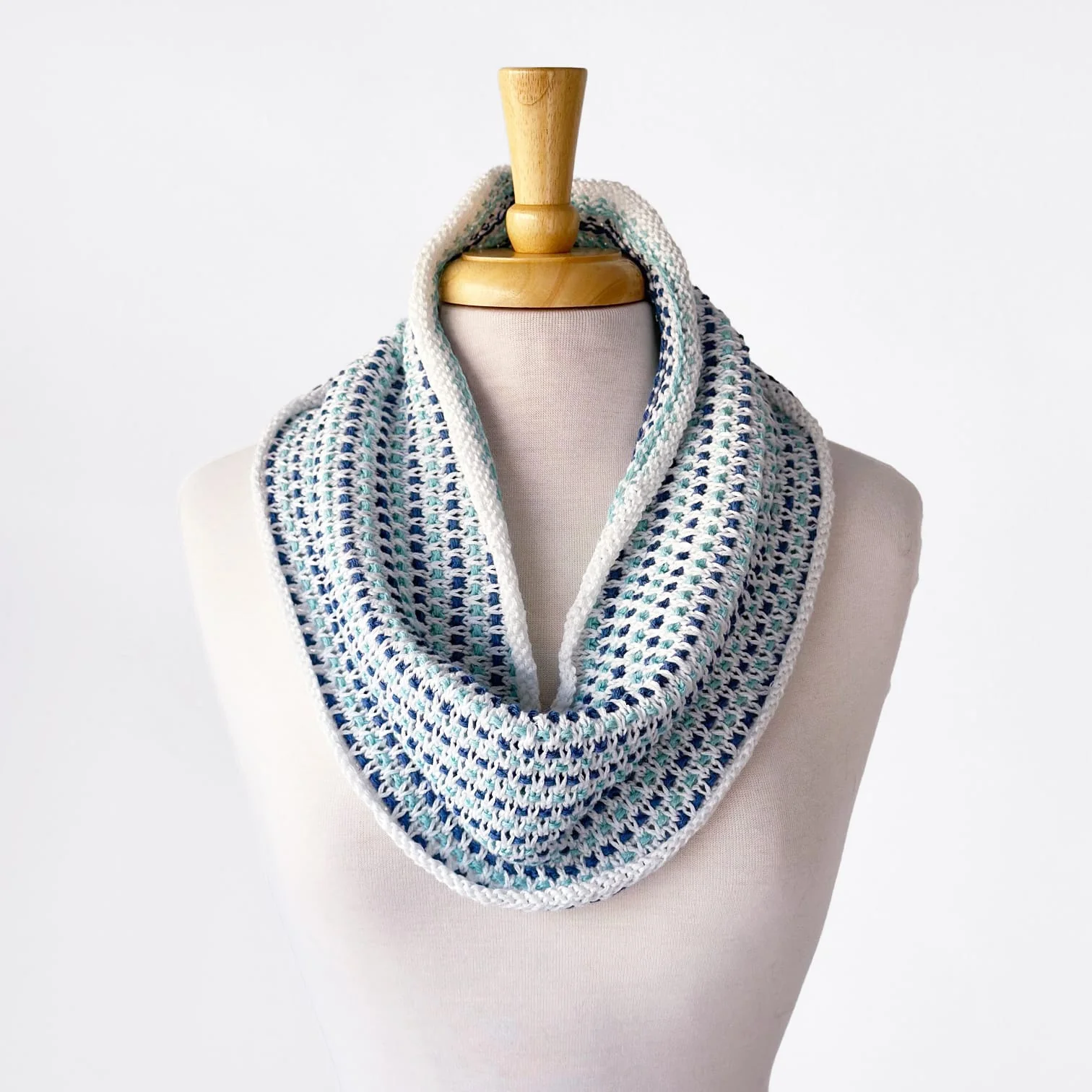 Tulip Cowl Pattern - Cotton Version